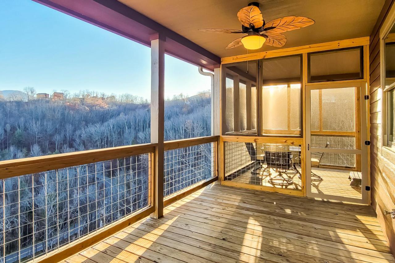 3 Lazy Bears Chalet Villa Gatlinburg Bagian luar foto